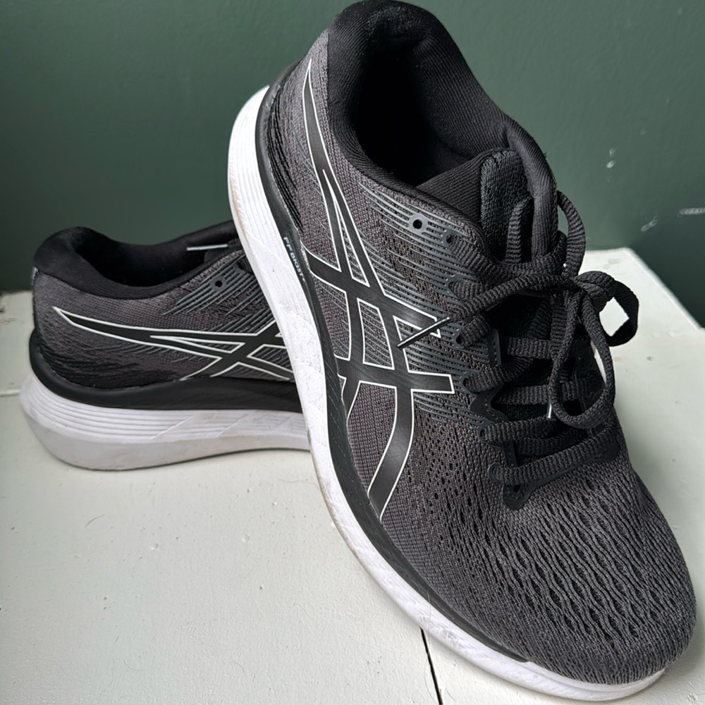 ASICS Glideride shoes